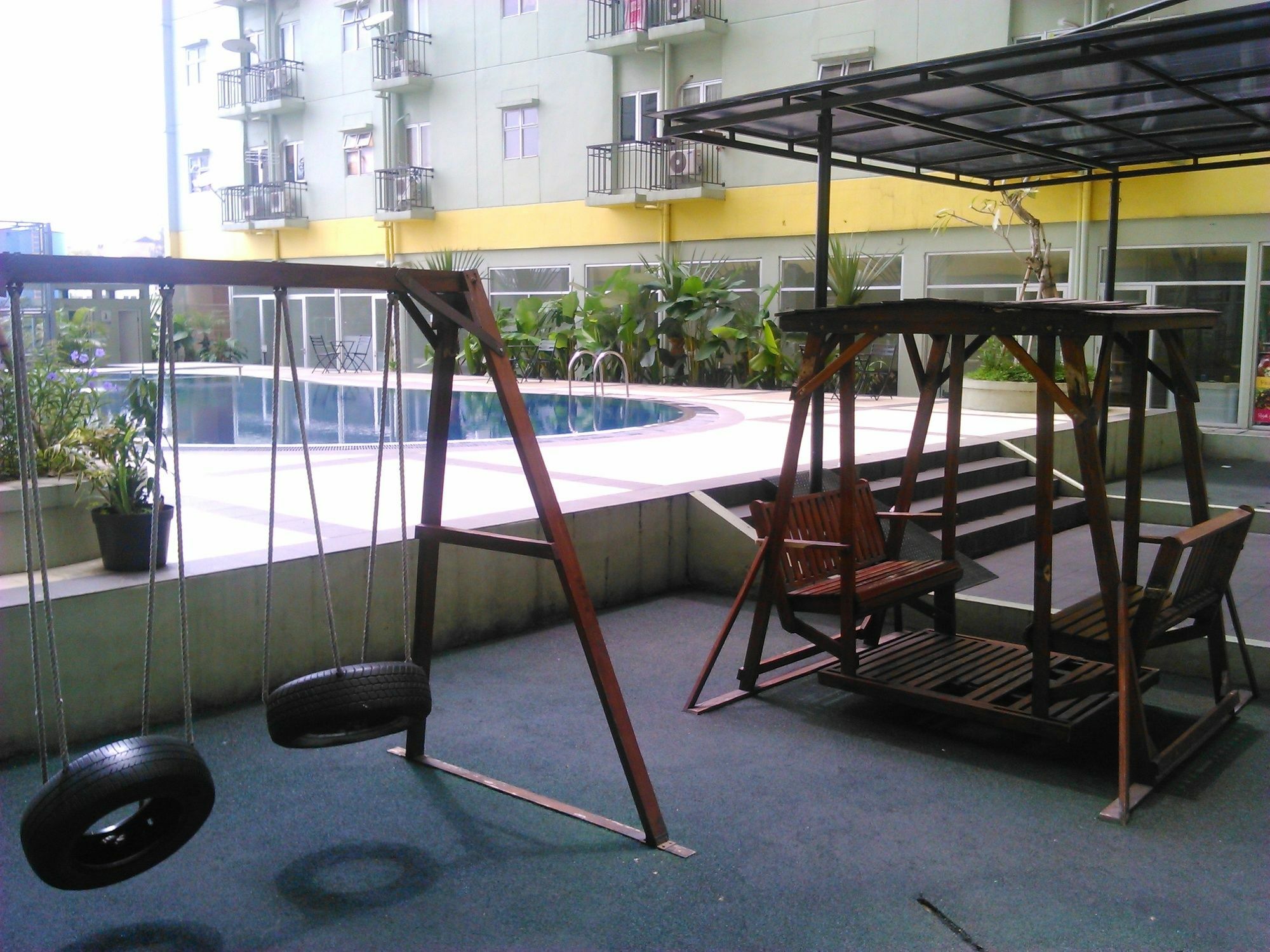 The Suites Metro Apartment - Putri บันดุง ภายนอก รูปภาพ