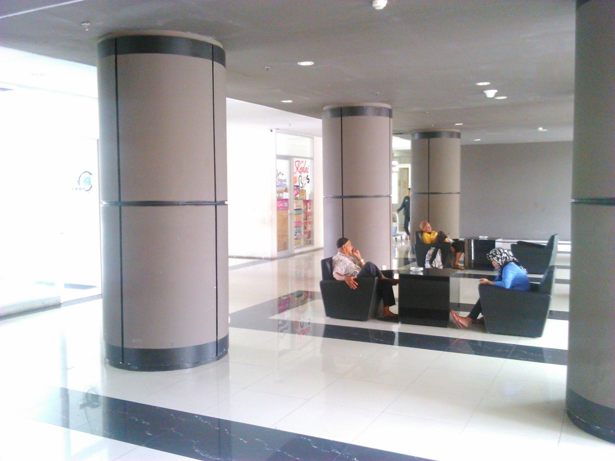 The Suites Metro Apartment - Putri บันดุง ภายนอก รูปภาพ